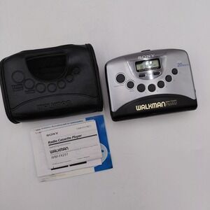 Sony Walkman WM-FX251 FM/AM Tuner Portable Cassette Player Tested Case Manual